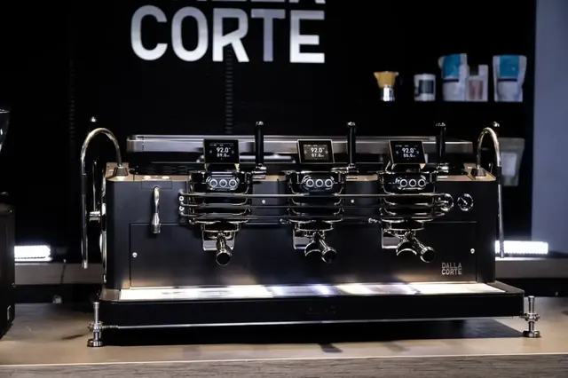 Dalla Corte Zero Barista on a bar